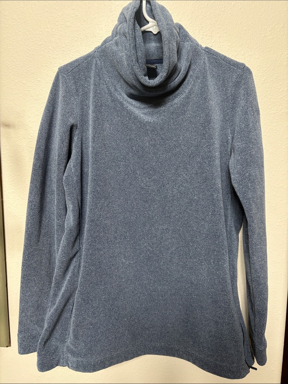 Nike Therma Fleece Cowl Neck Pullover size M